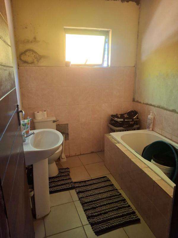 3 Bedroom Property for Sale in Bloemside Free State
